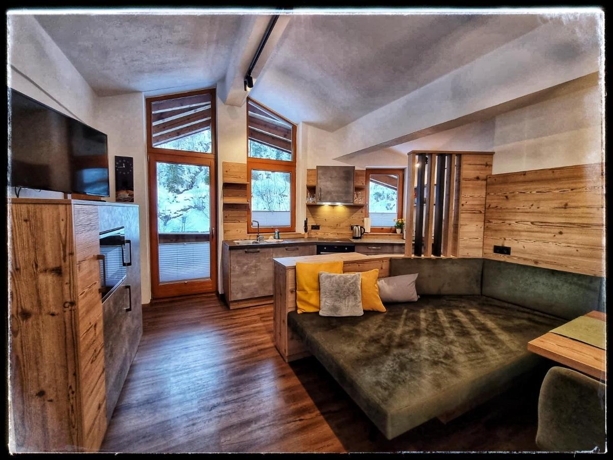 Ferienhaus Berghof แกร์ลอส ภายนอก รูปภาพ